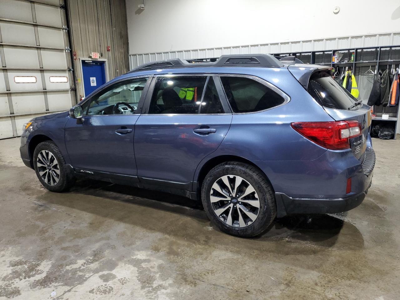 2017 Subaru Outback 2.5I Limited - Фото 2