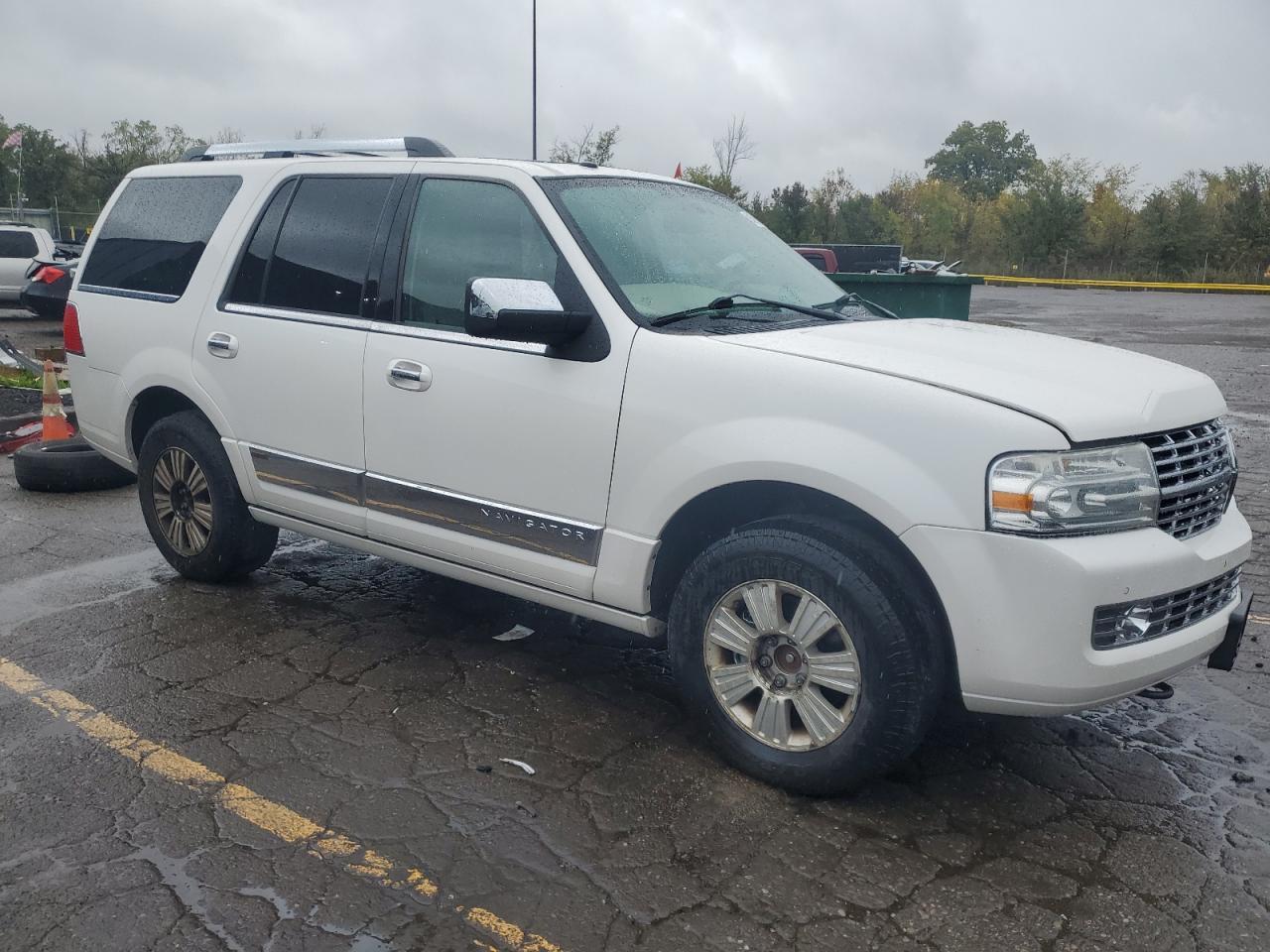 2013 Lincoln Navigator - Фото 4