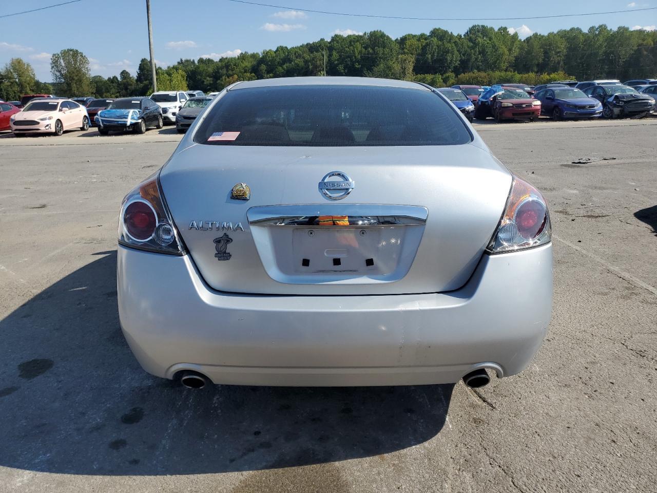 2010 Nissan Altima Base - Image 6
