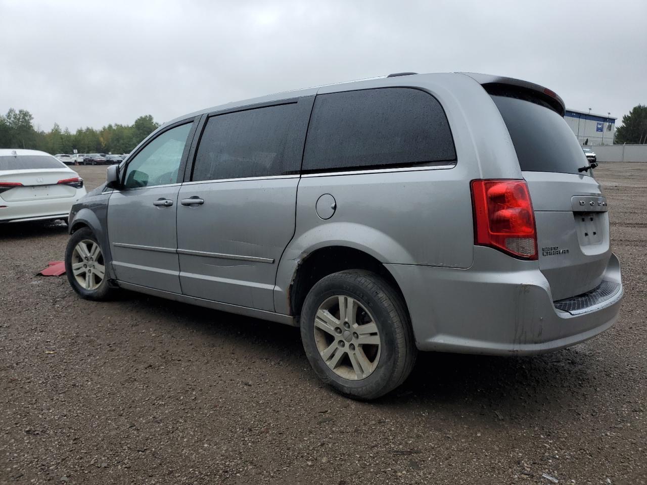 2013 Dodge Grand Caravan Crew - Фото 2