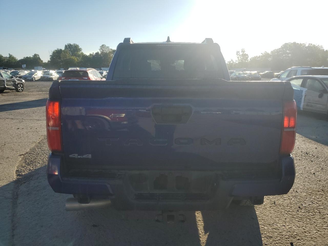 2024 Toyota Tacoma Double Cab - Фото 6