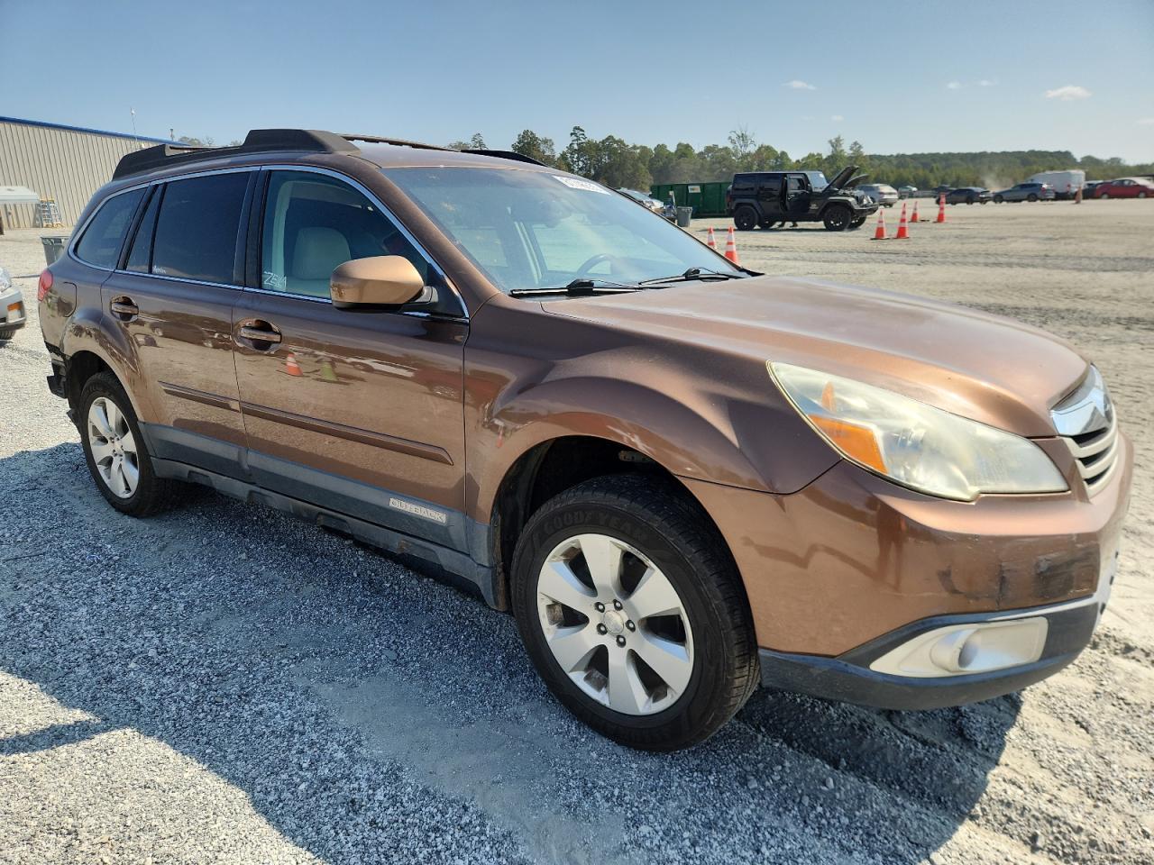 2011 Subaru Outback 2.5I Premium - Image 4