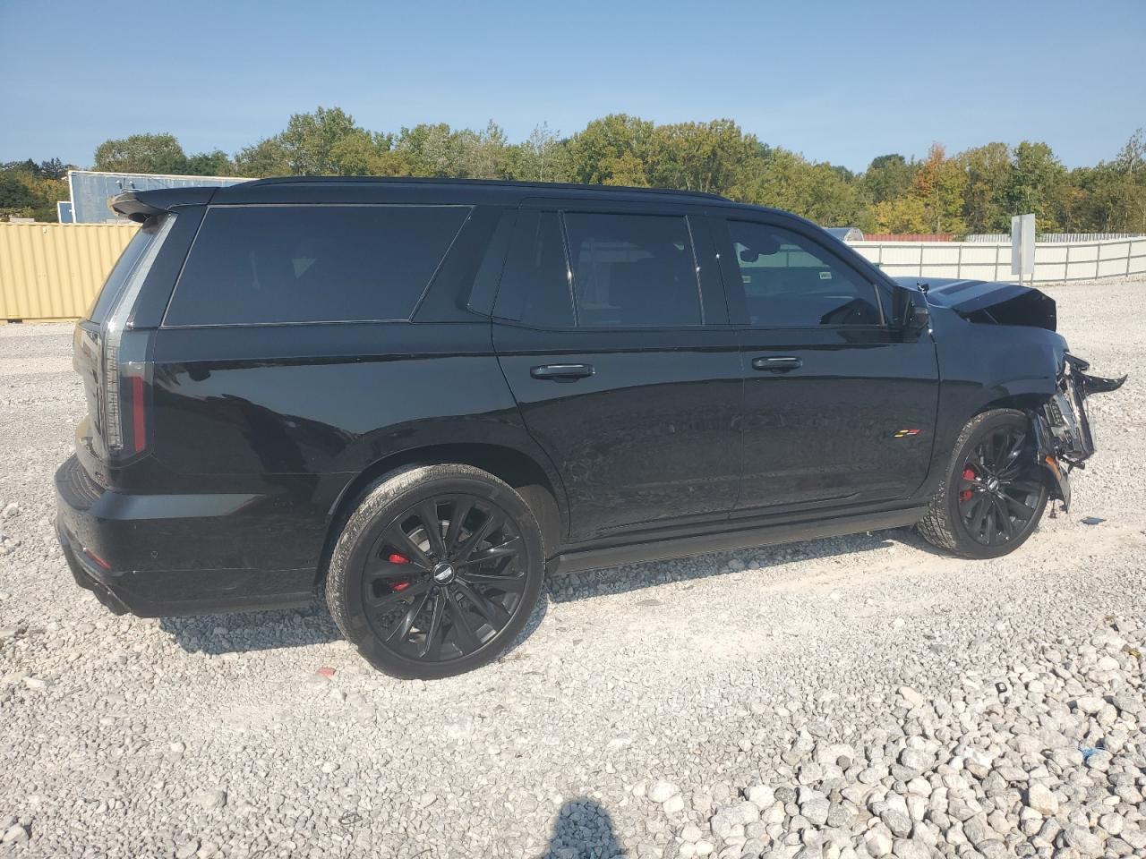 2025 Cadillac Escalade V - Image 3