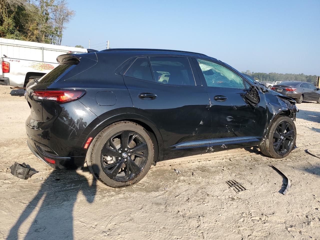 2023 Buick Envision Essence - Фото 3