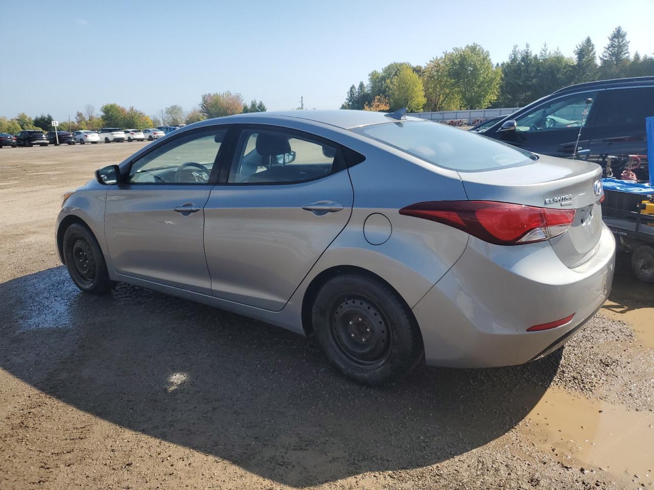 2015 Hyundai Elantra Se - Фото 2