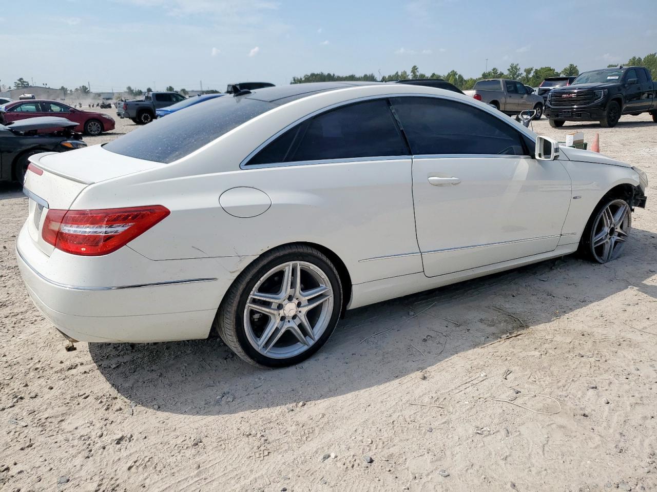 2012 Mercedes-Benz E 350 - Фото 3