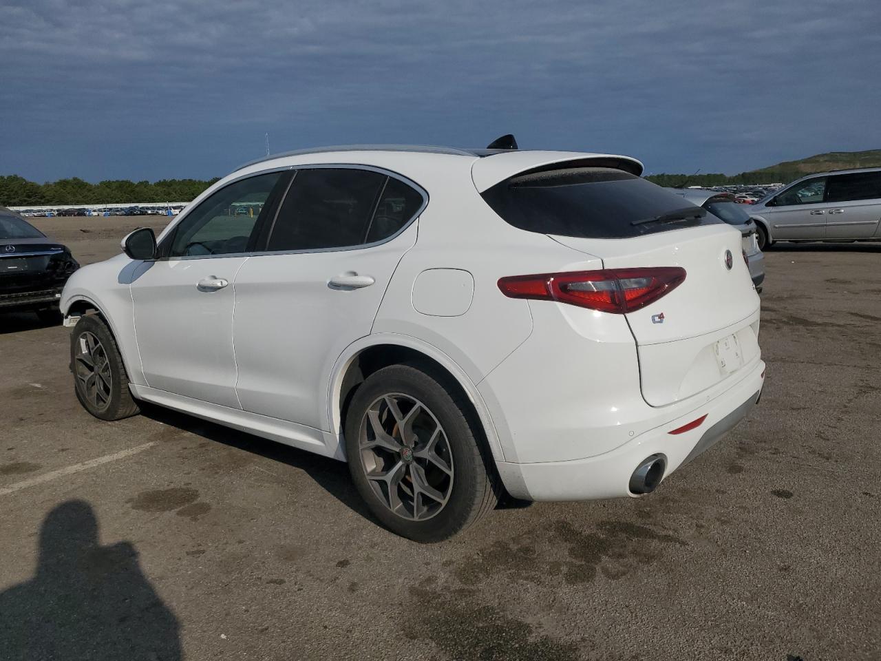 2020 Alfa Romeo Stelvio Ti - Фото 2