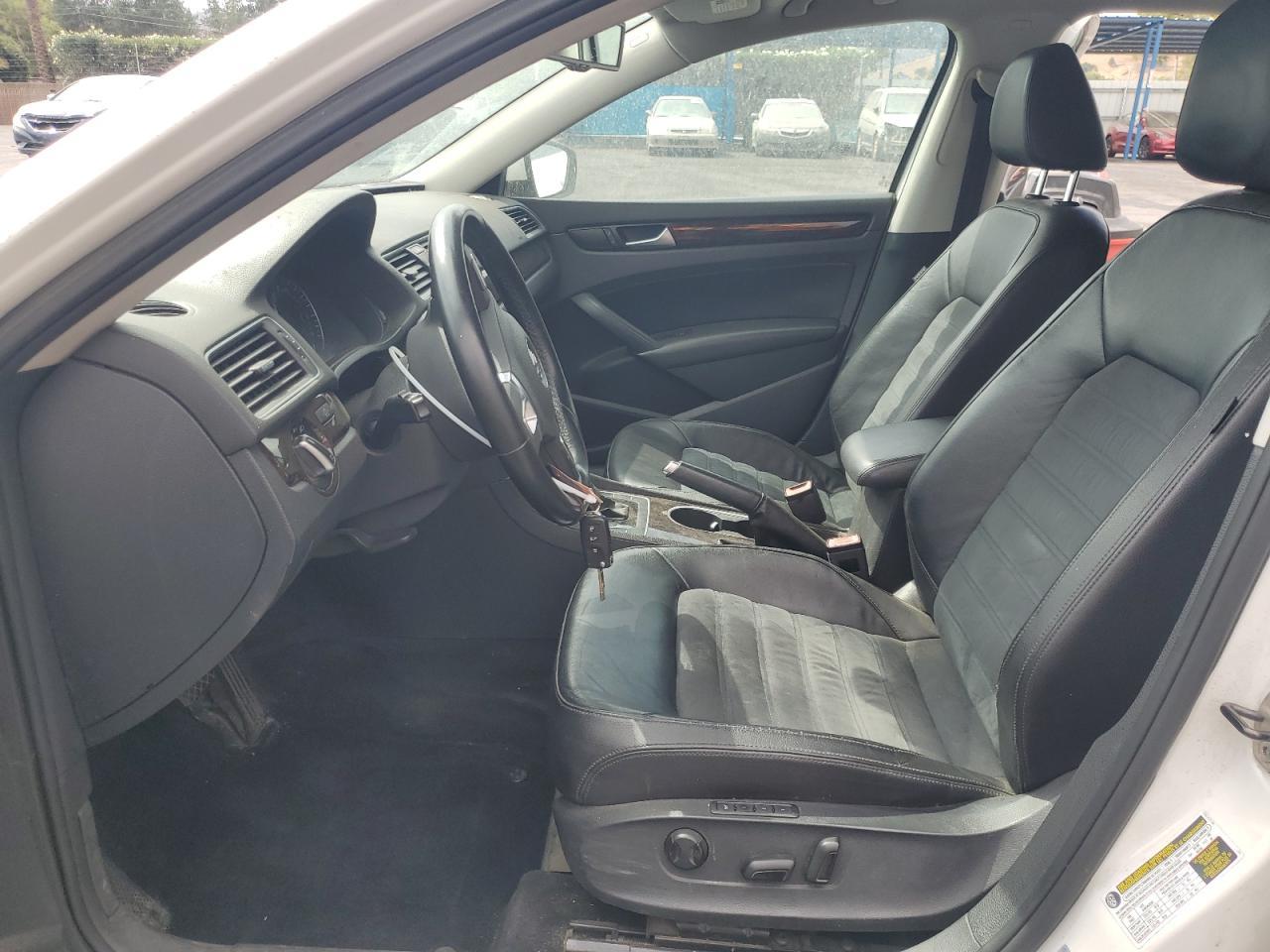 2014 Volkswagen Passat Sel - Фото 7