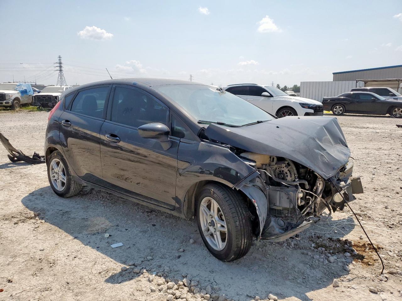 2018 Ford Fiesta Se - Фото 4
