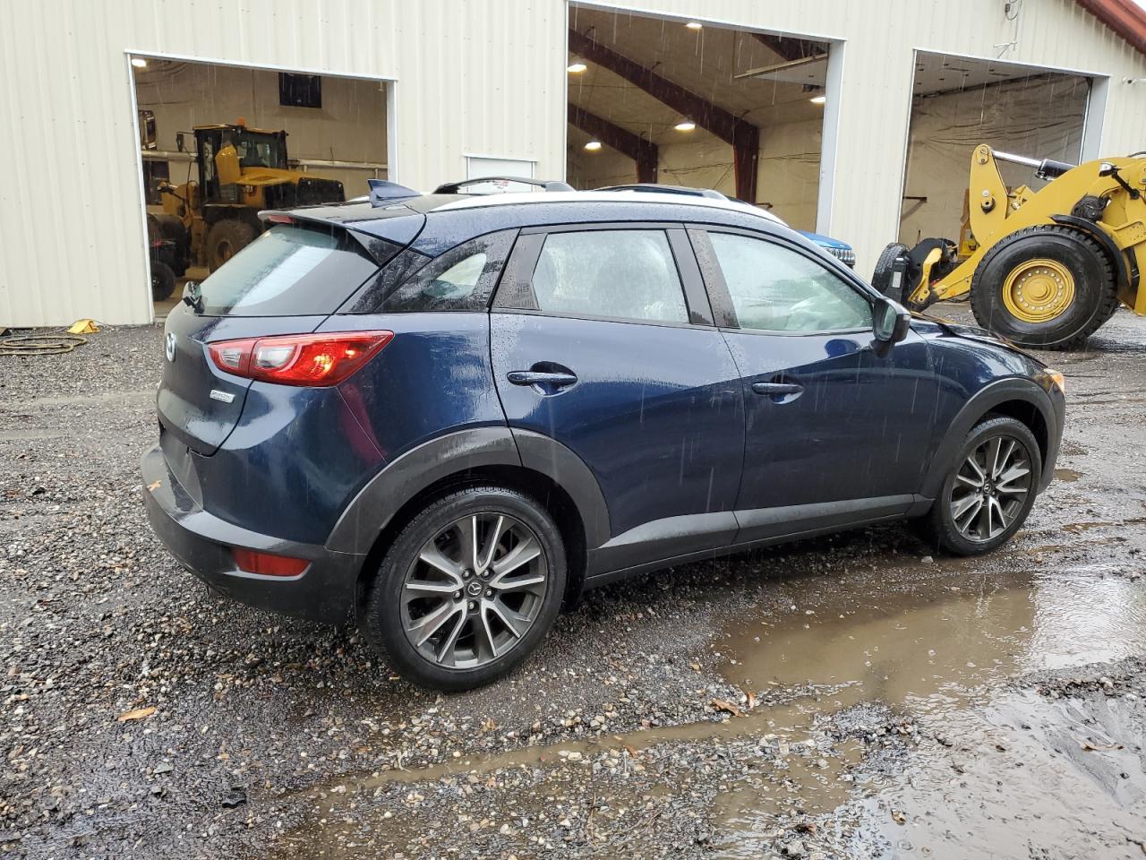 2017 Mazda Cx-3 Touring - Image 3