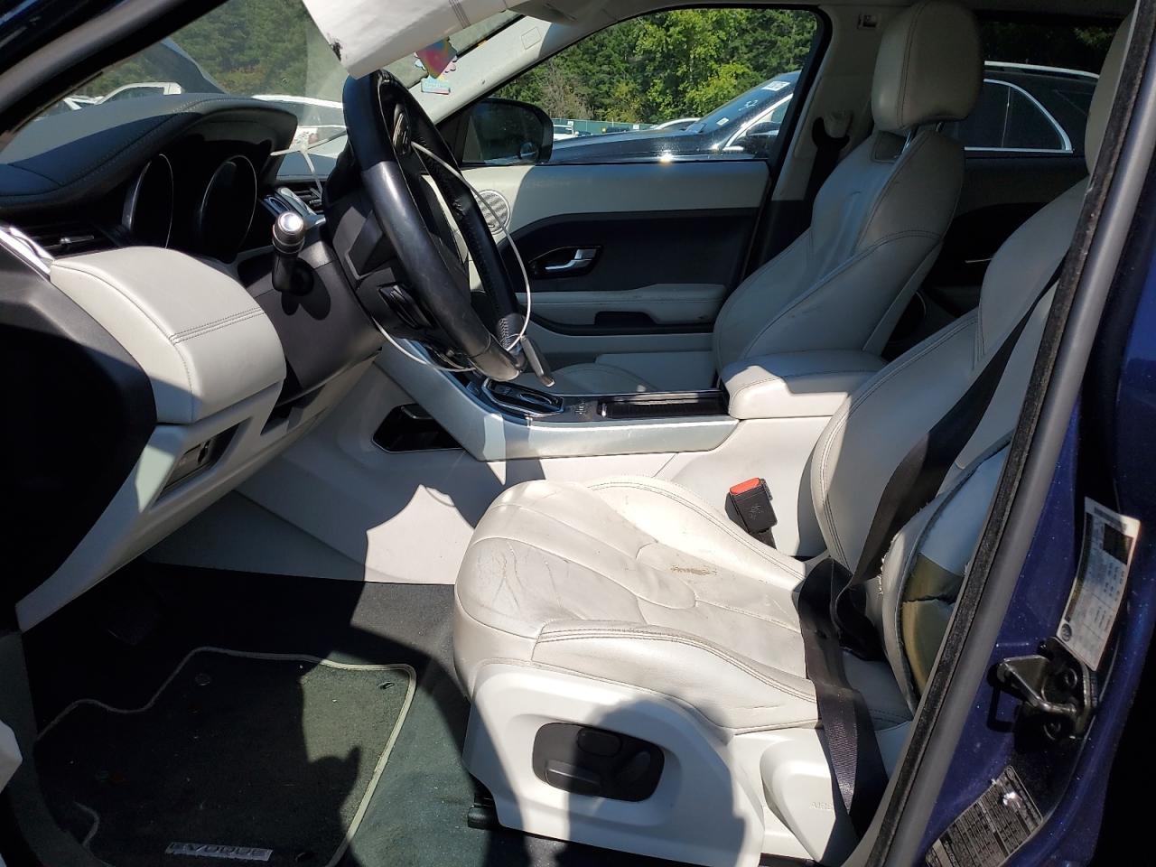 2013 Land Rover Range Rover Evoque Prestige Premium - Image 7
