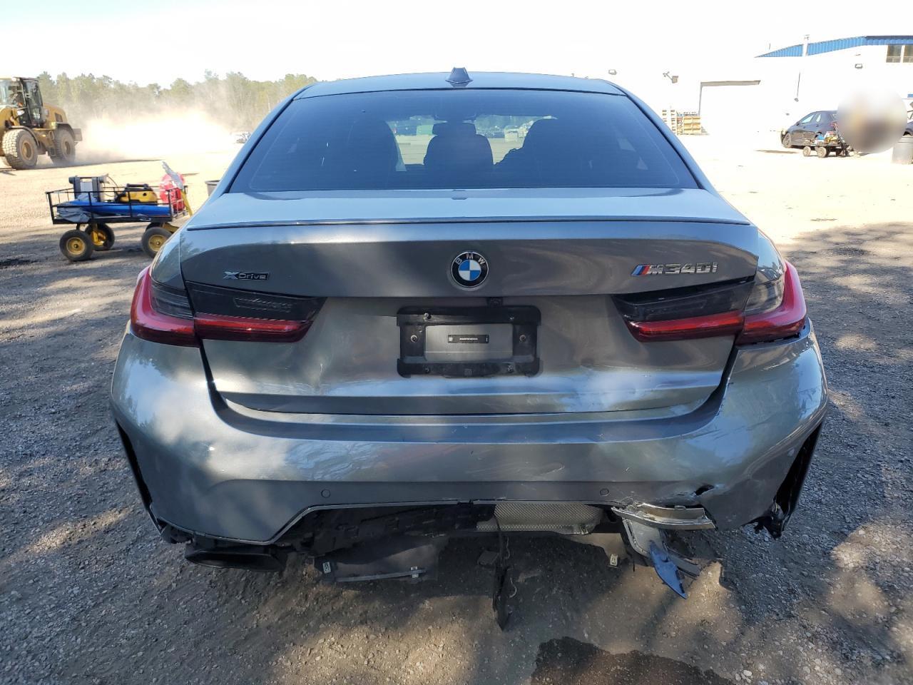 2024 BMW M340Xi - Image 6