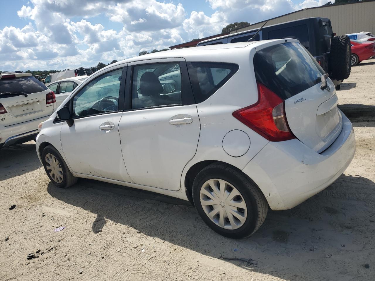 2015 Nissan Versa Note S - Фото 2