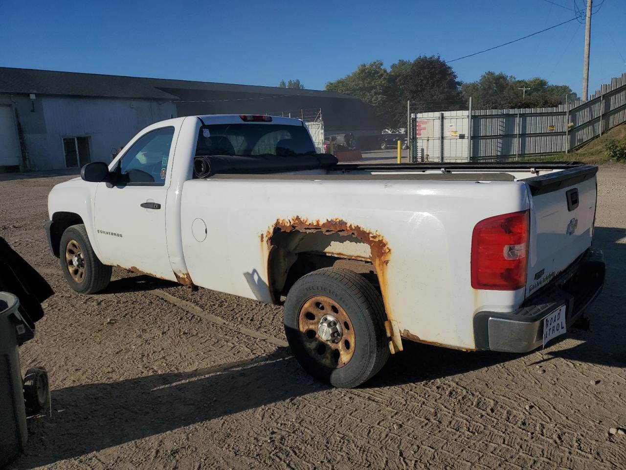 2008 Chevrolet Silverado C1500 - Фото 2