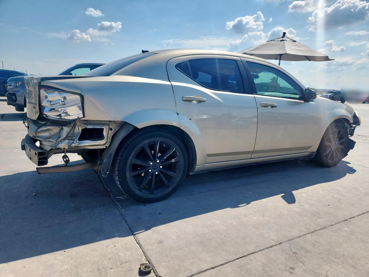 2010 Dodge Avenger Sxt - Фото 3