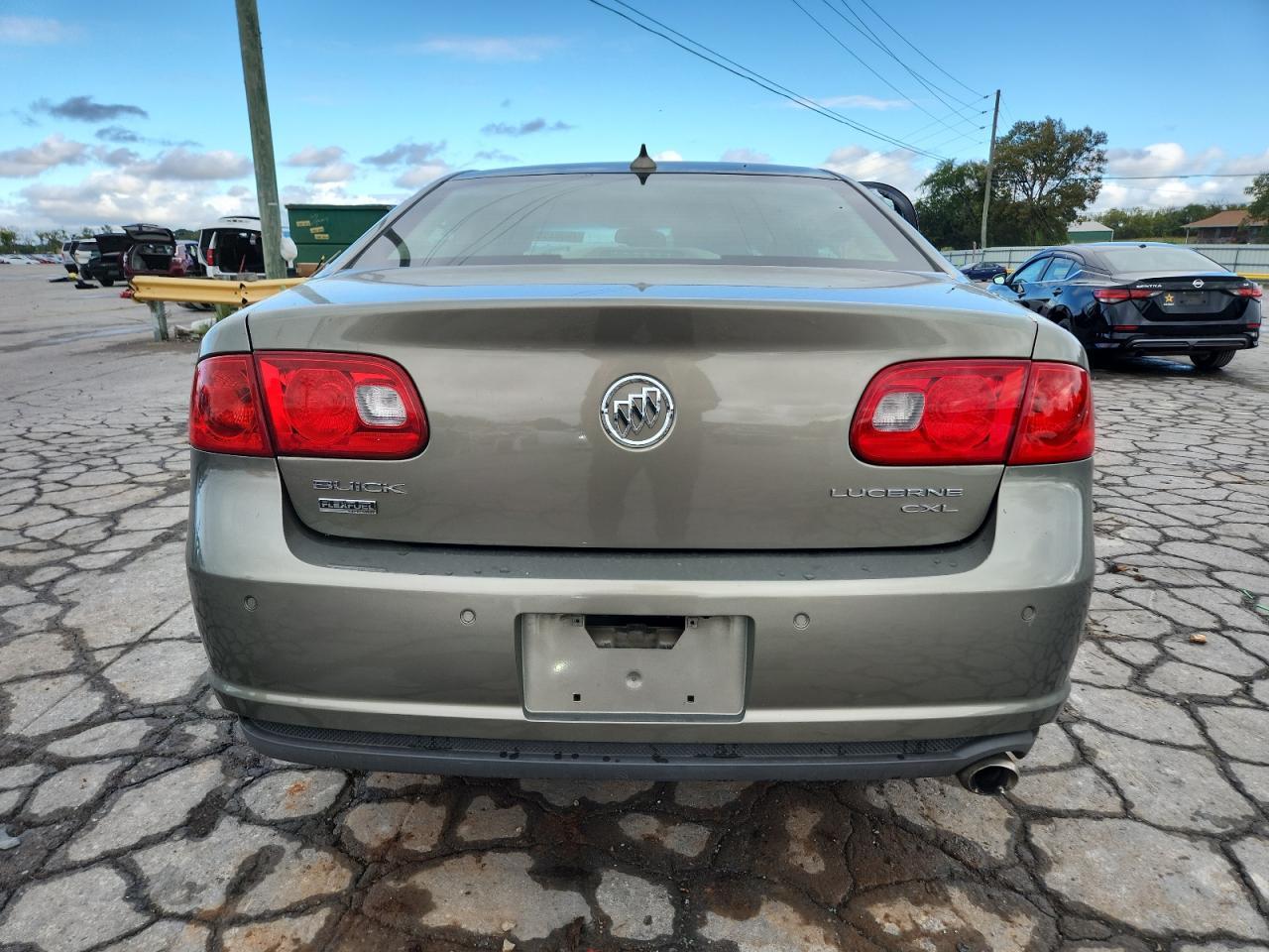 2011 Buick Lucerne Cxl - Фото 6