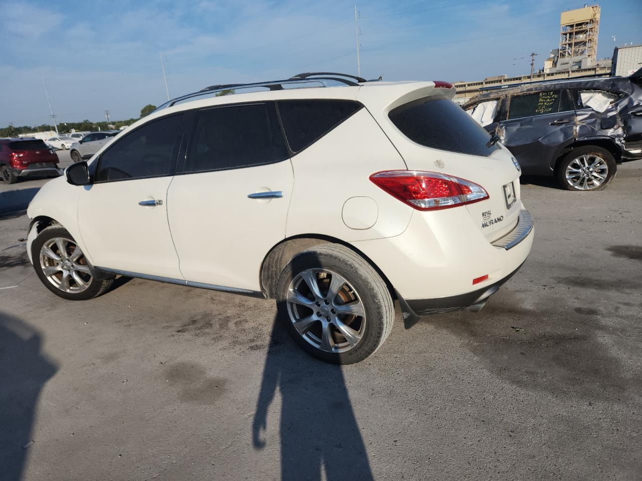 2012 Nissan Murano S - Image 2