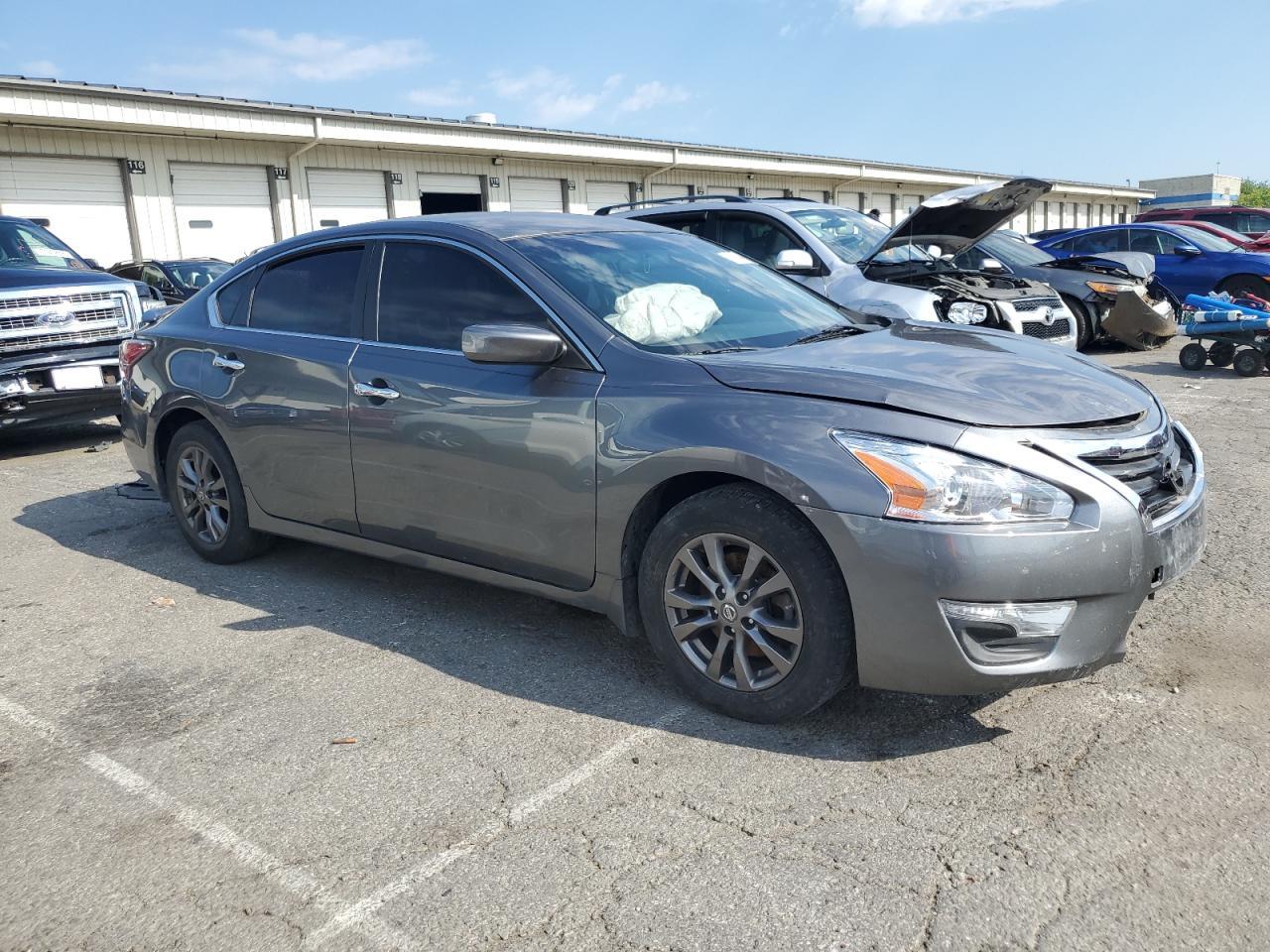 2015 Nissan Altima 2.5 - Image 4