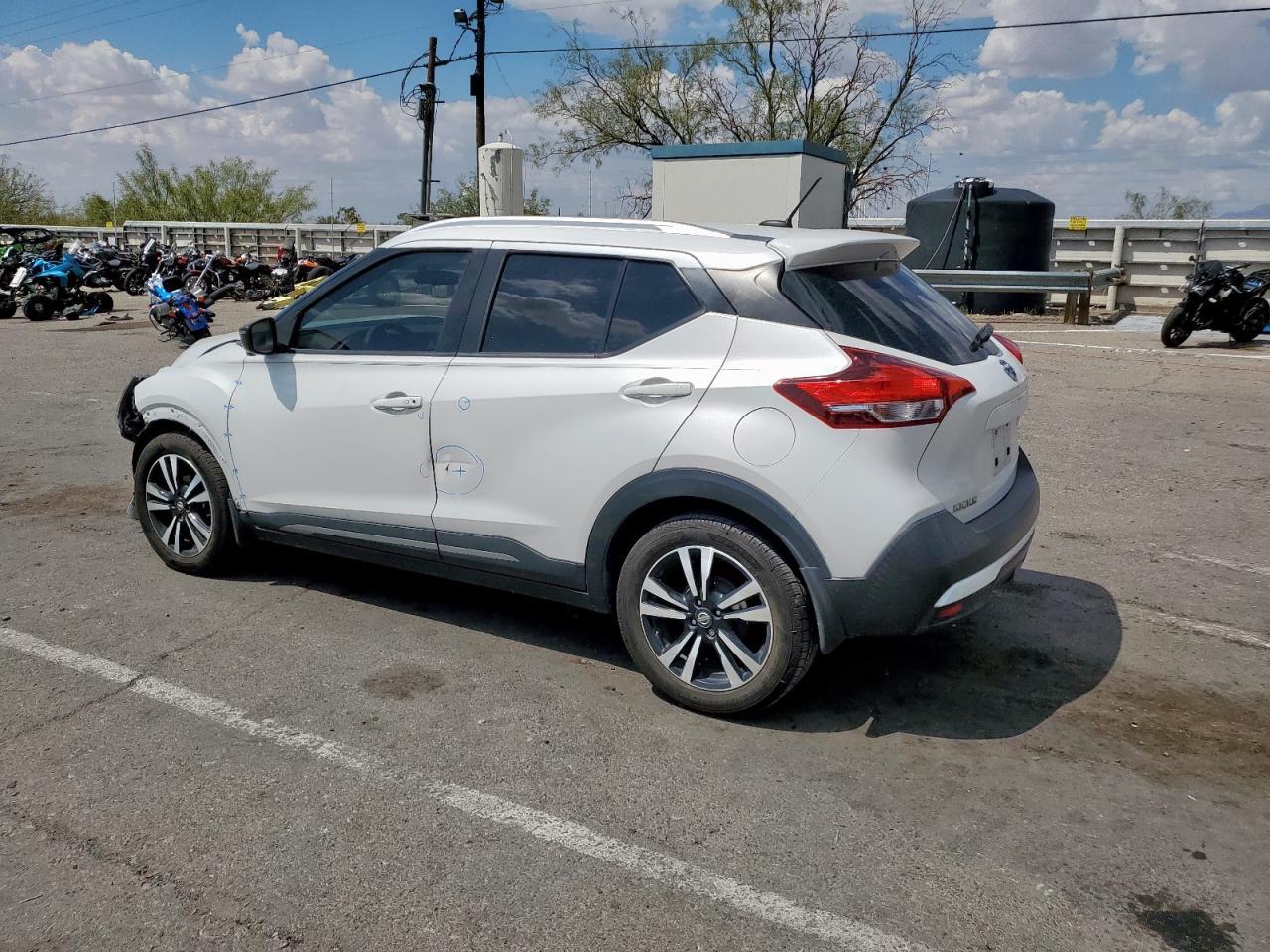 2019 Nissan Kicks S - Фото 2