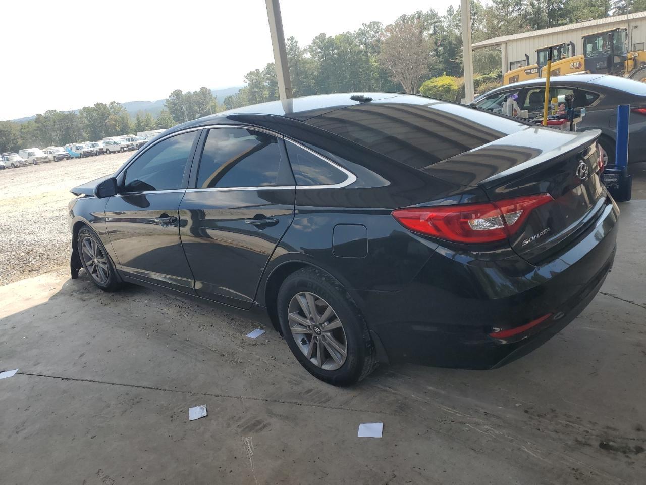2015 Hyundai Sonata Se - Фото 2