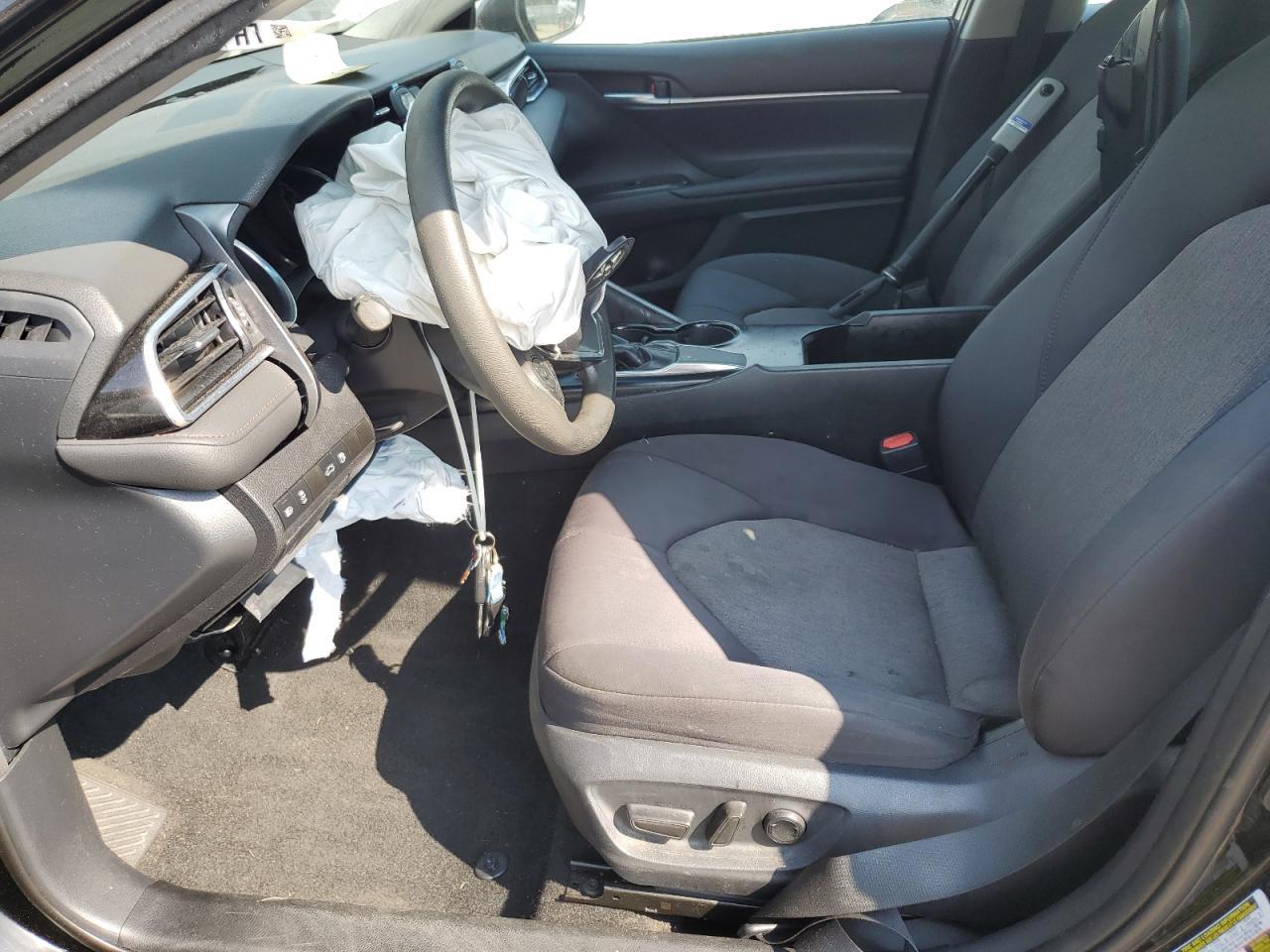 2018 Toyota Camry L - Image 7