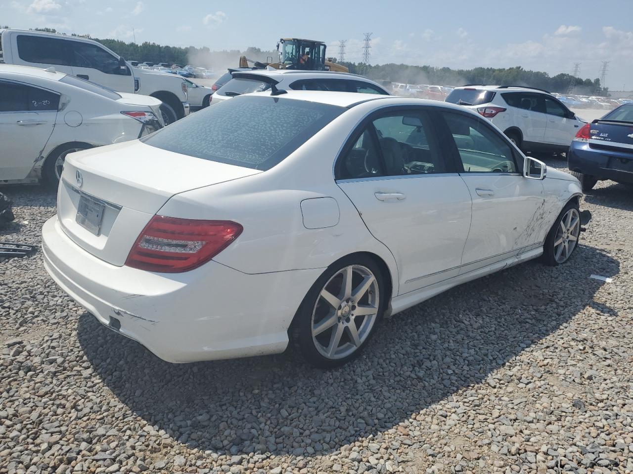 2014 Mercedes-Benz C 250 - Image 3