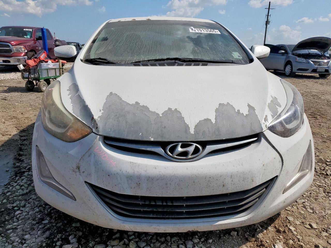 2016 Hyundai Elantra Se - Фото 5