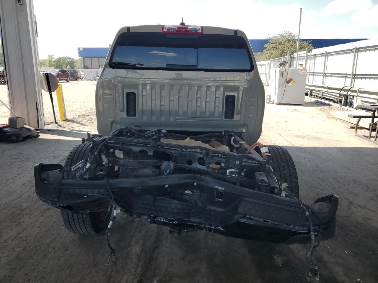 2023 Chevrolet Colorado Z71 - Фото 6