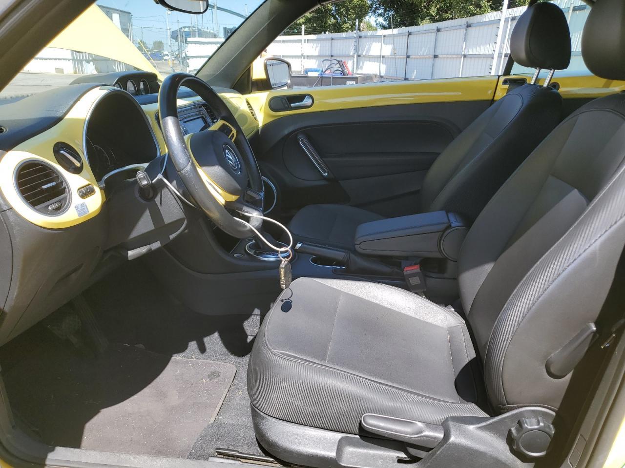 2014 Volkswagen Beetle - Фото 7