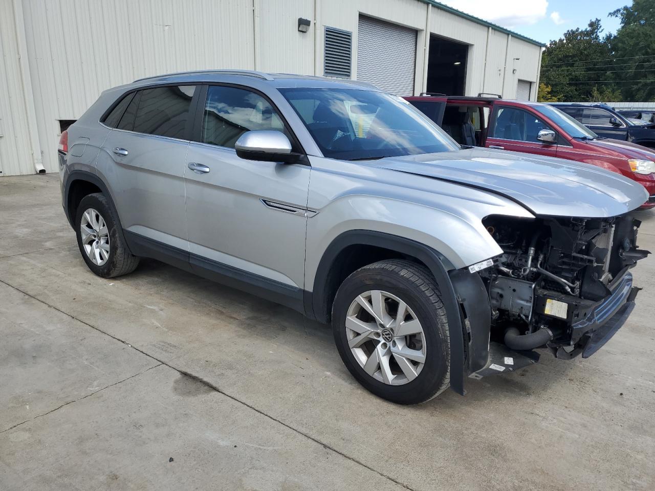 2020 Volkswagen Atlas Cross Sport S - Фото 4