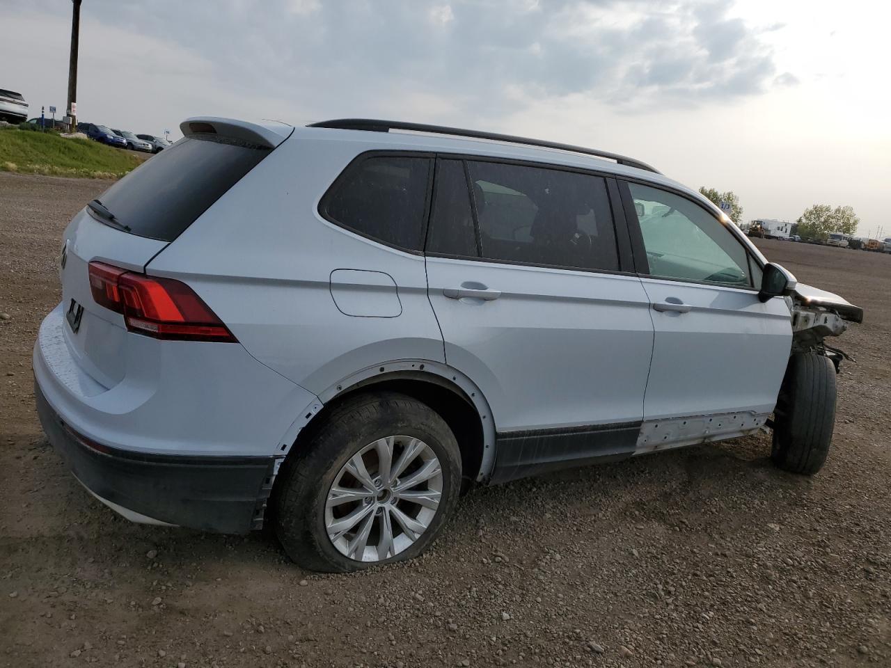 2019 Volkswagen Tiguan S - Image 3