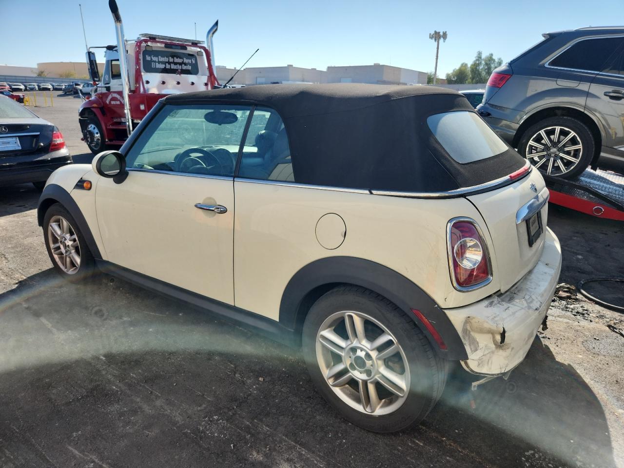 2011 Mini Cooper - Image 2