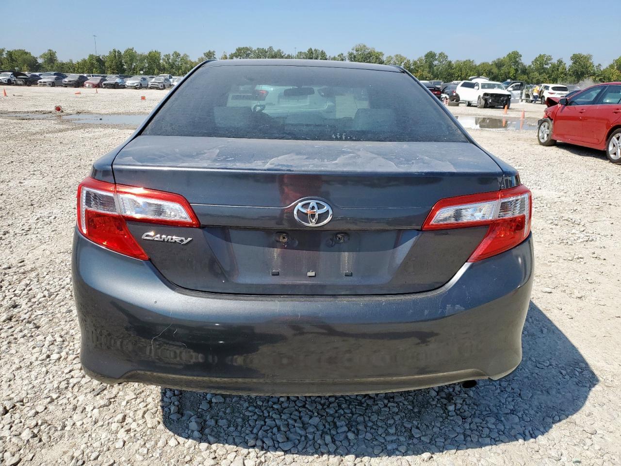 2012 Toyota Camry Base - Фото 6