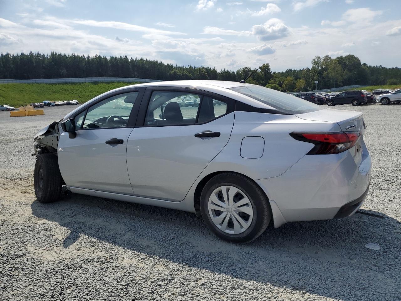 2023 Nissan Versa S - Фото 2