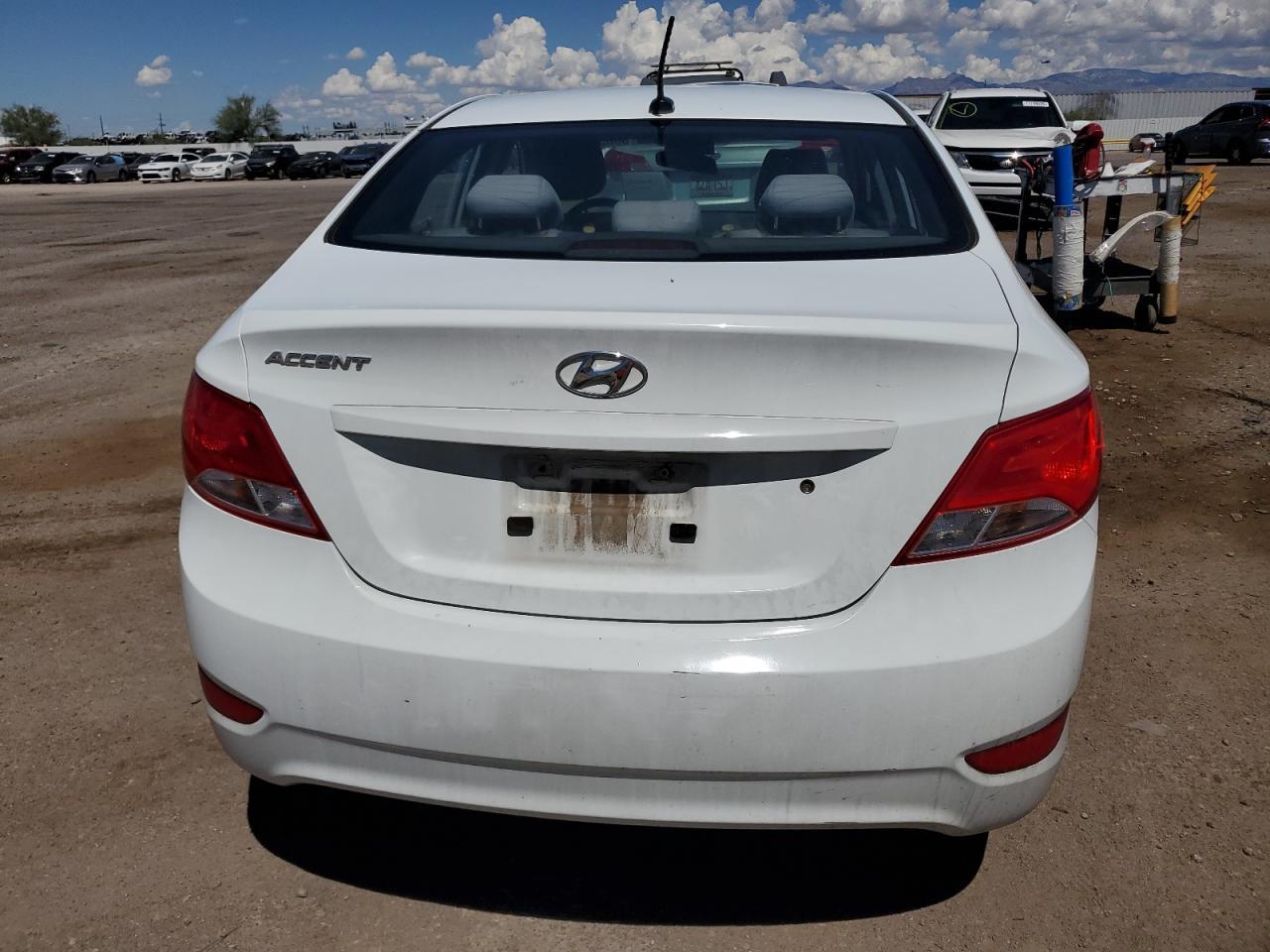 2015 Hyundai Accent Gls - Image 6