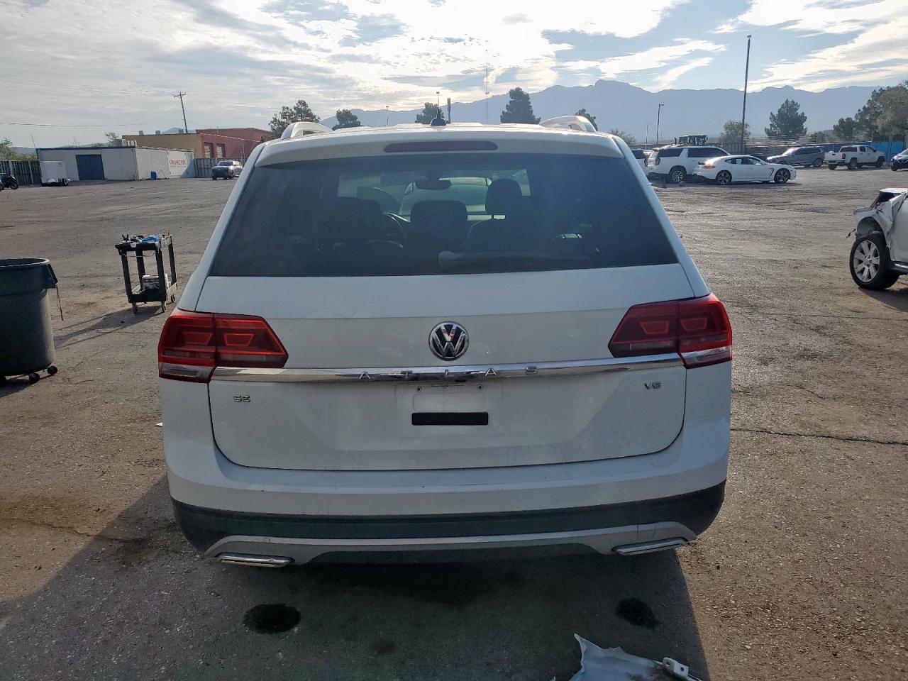 2018 Volkswagen Atlas Se - Image 6