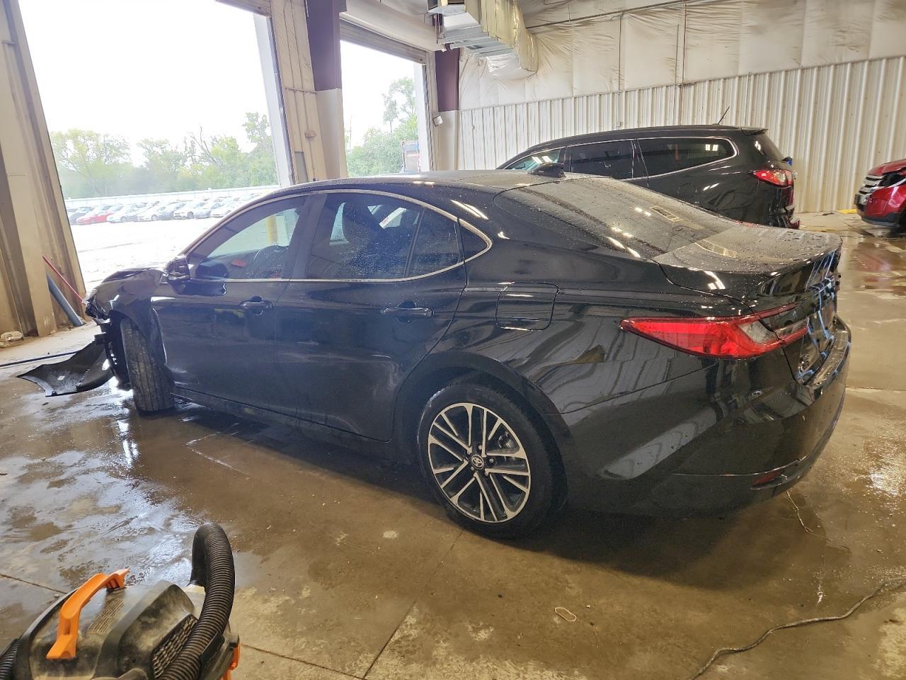 2025 Toyota Camry Xse - Image 2