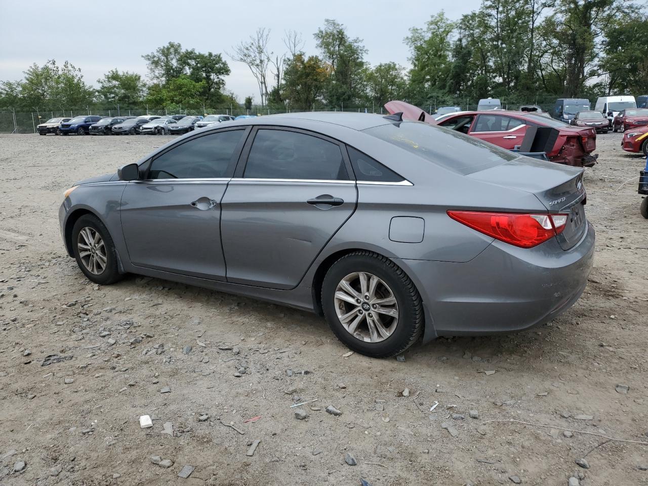 2013 Hyundai Sonata Gls - Фото 2