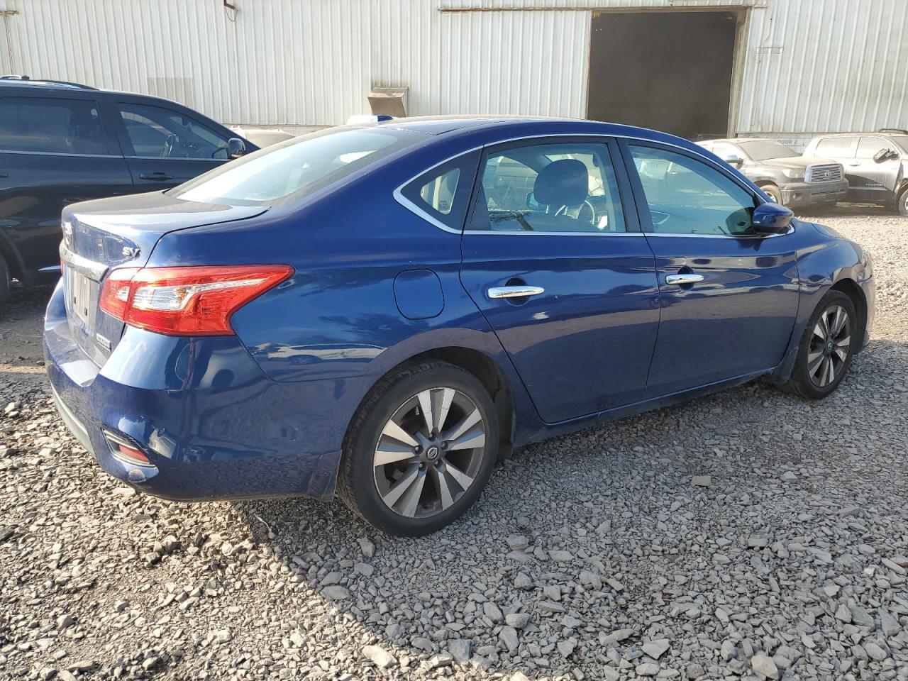 2019 Nissan Sentra S - Фото 3