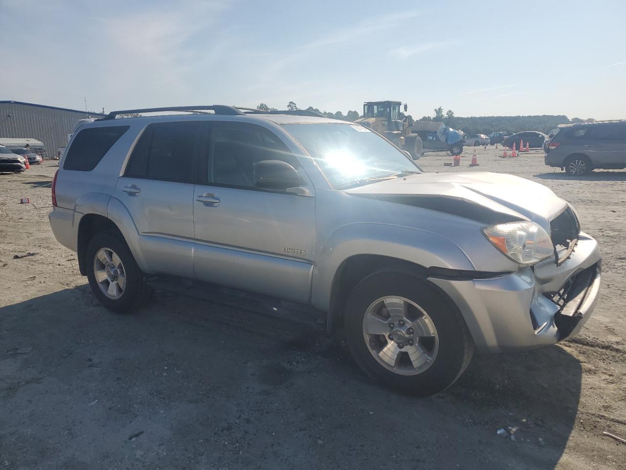2007 Toyota 4Runner Limited - Image 4