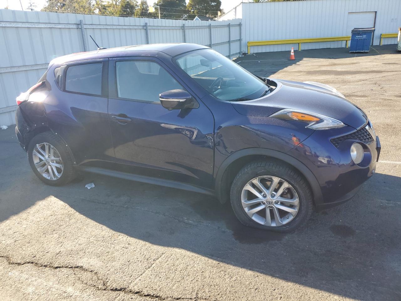 2016 Nissan Juke S - Фото 4