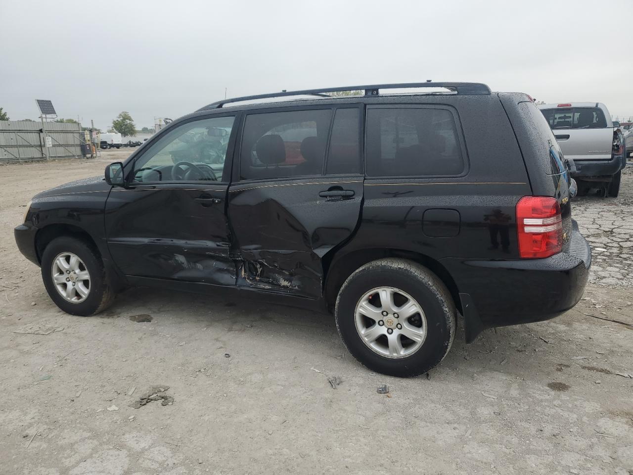 2003 Toyota Highlander Limited - Image 2