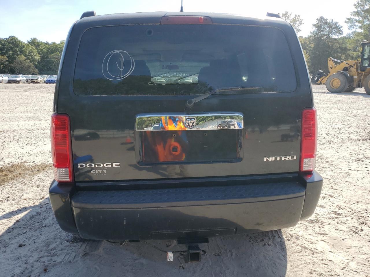 2010 Dodge Nitro Se - Фото 6