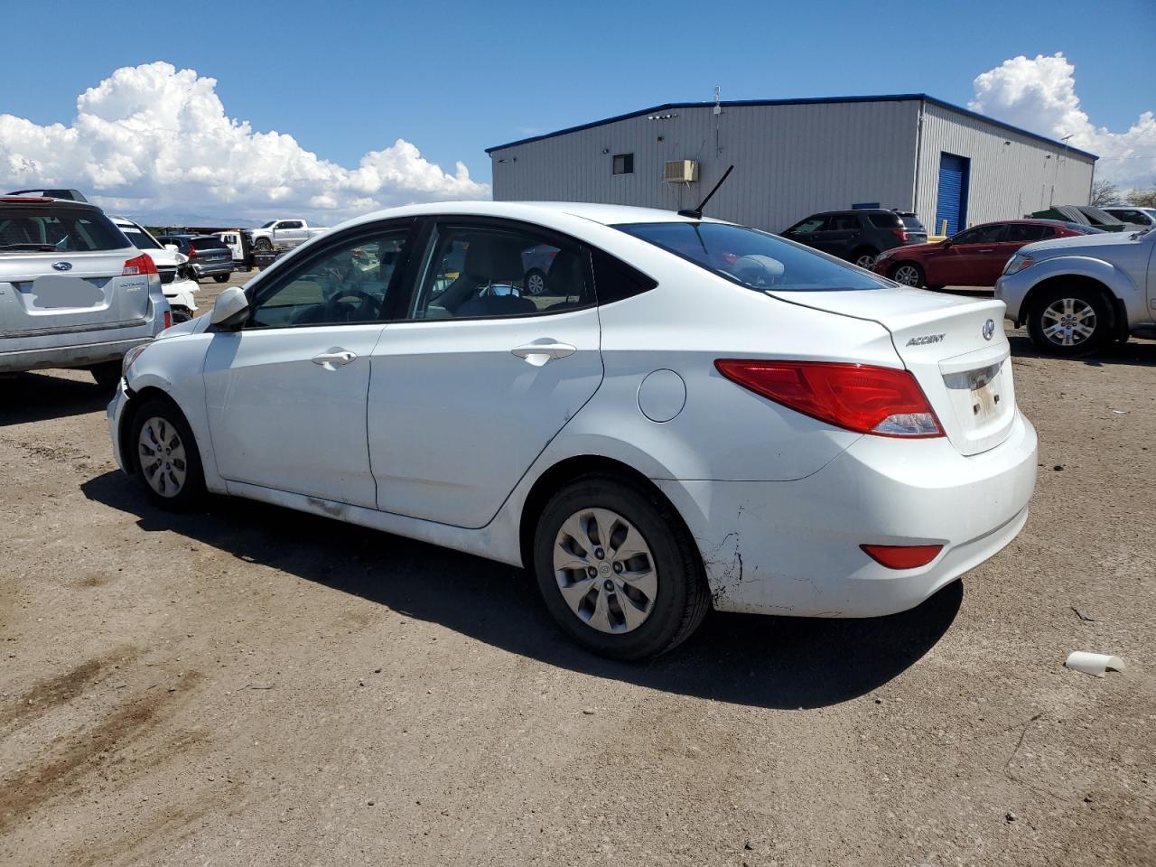 2015 Hyundai Accent Gls - Image 2