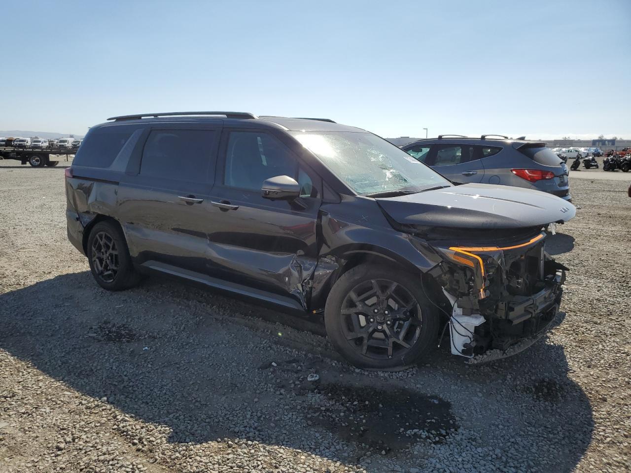 2025 Kia Carnival Sx - Фото 4