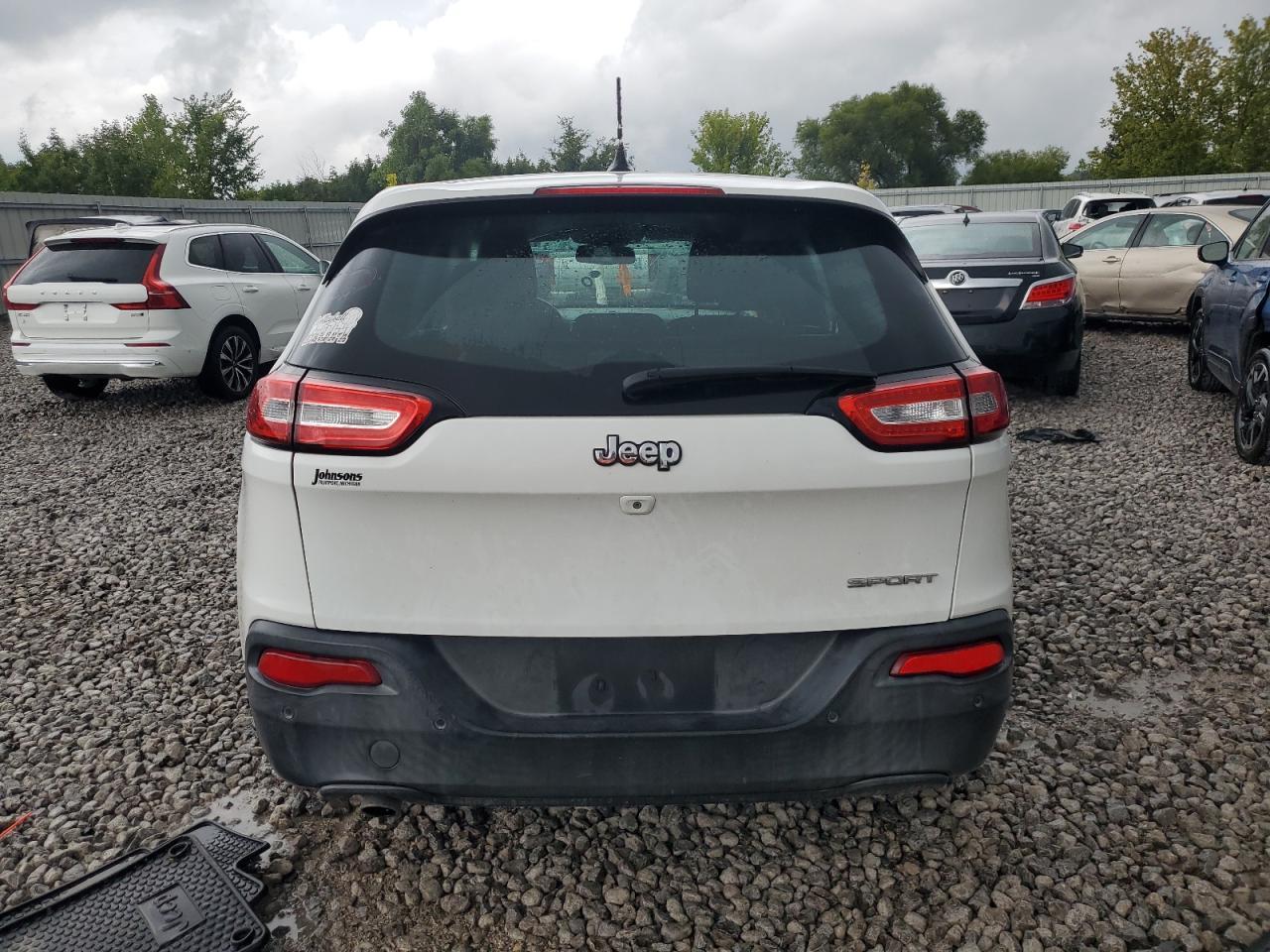 2015 Jeep Cherokee Sport - Фото 6