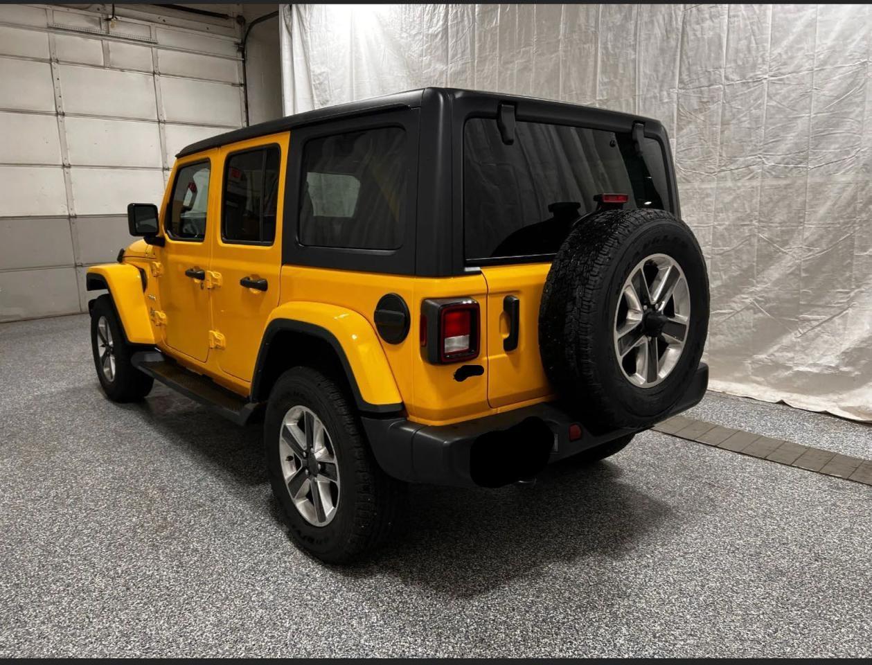 2021 Jeep Wrangler Unlimited Sahara - Image 3