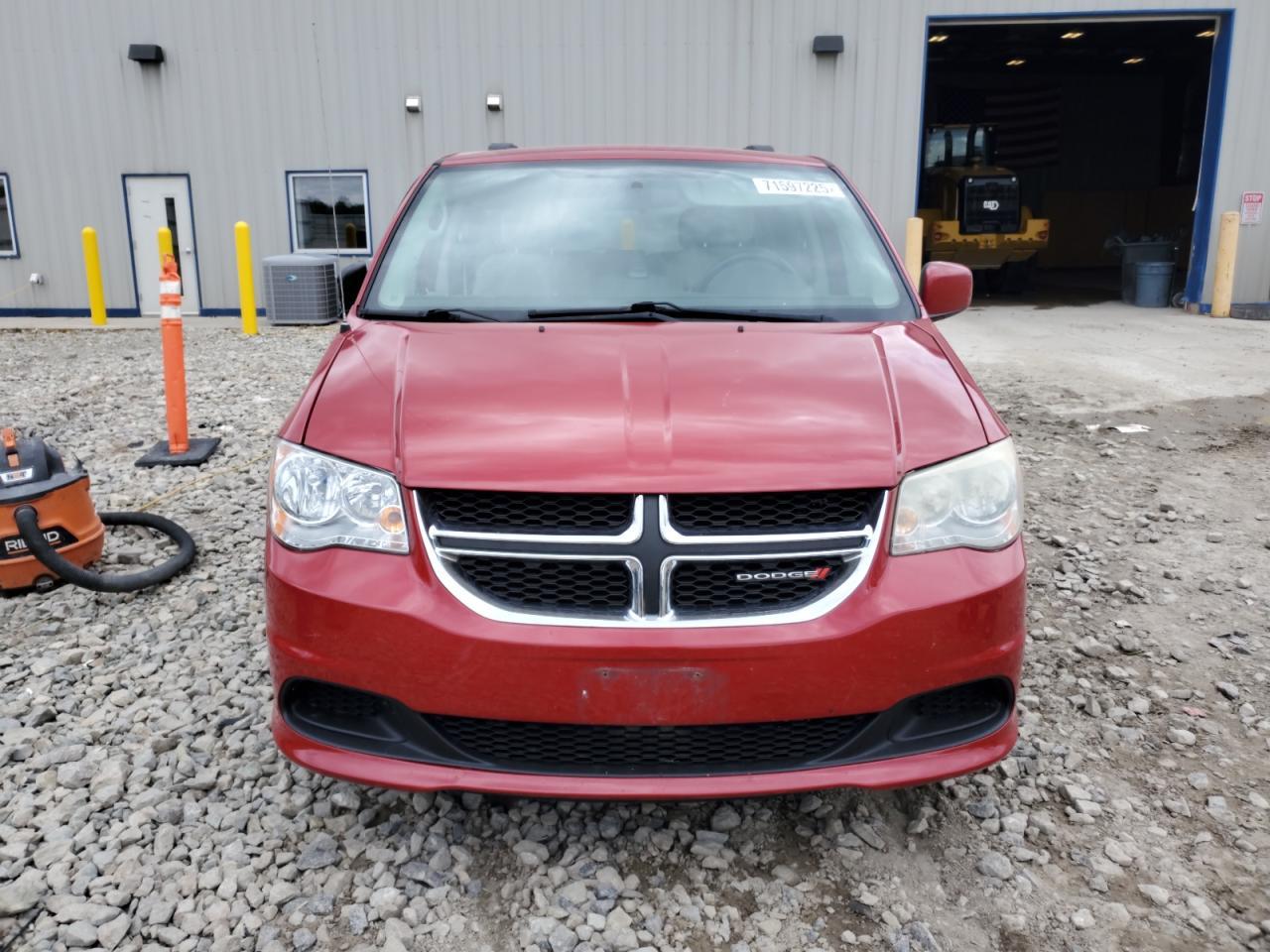 2013 Dodge Grand Caravan Sxt - Image 5