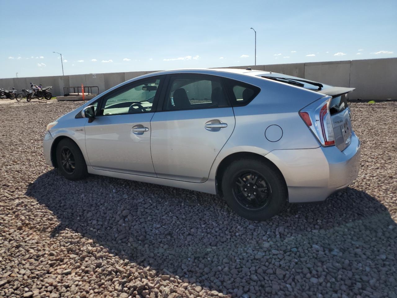 2014 Toyota Prius - Image 2