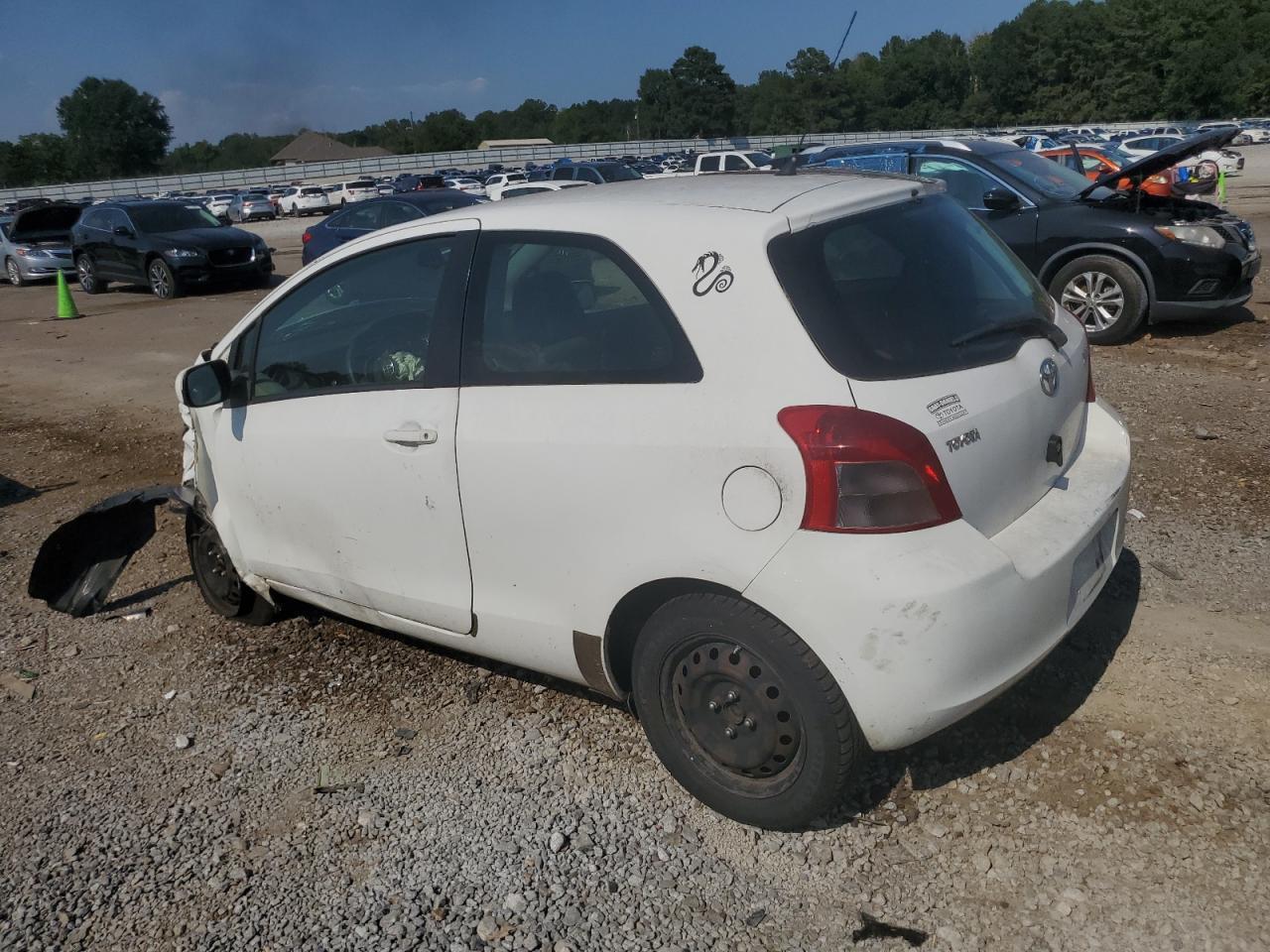 2008 Toyota Yaris - Фото 2